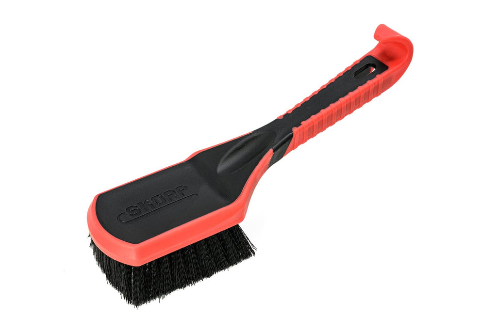 [SKORP] Scrub Brush