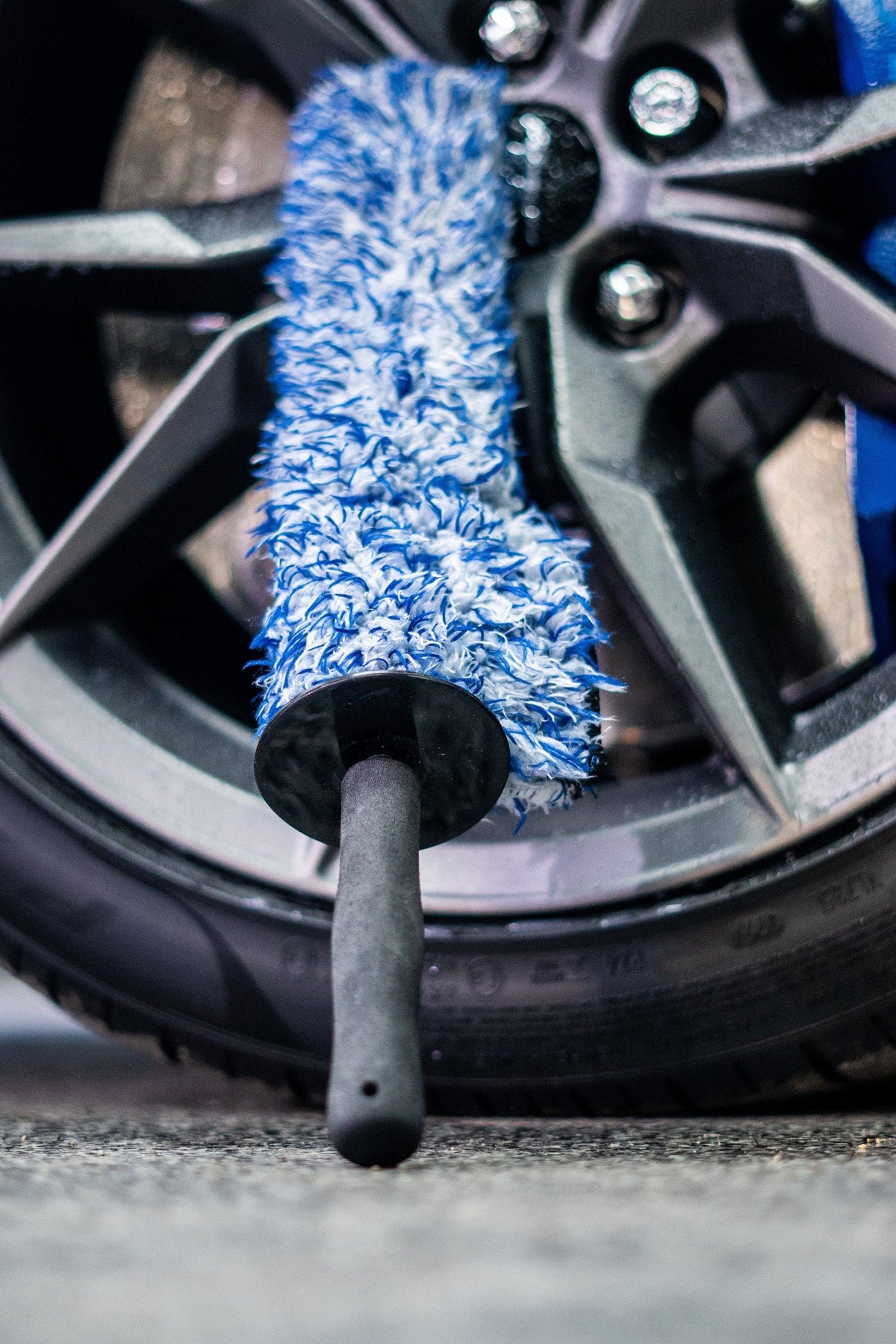 Autofiber [Barrel Blade Lite] Microfiber Wheel Brush