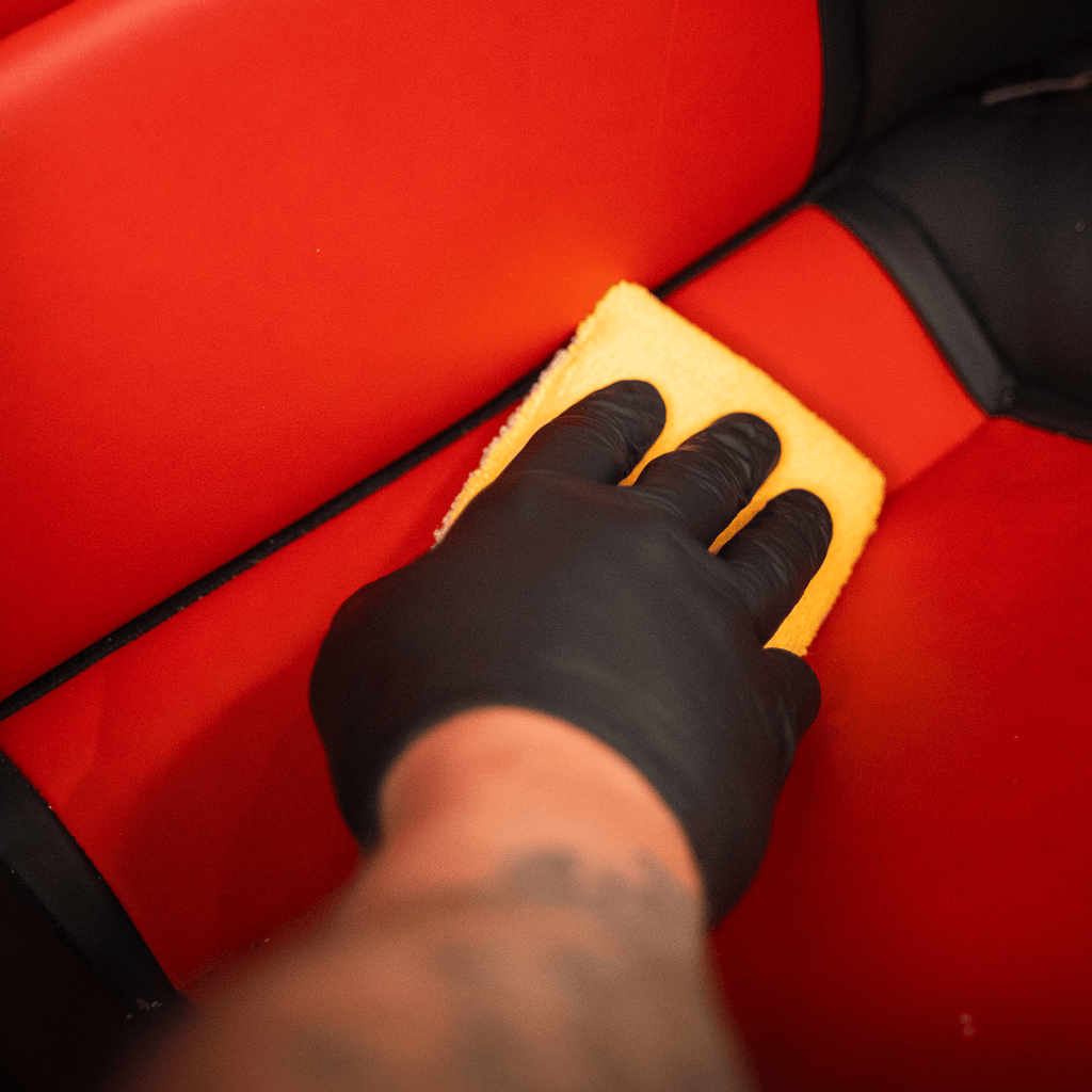 Malco Automotive Clean & Shine™ Interior Cleaner And Protectant